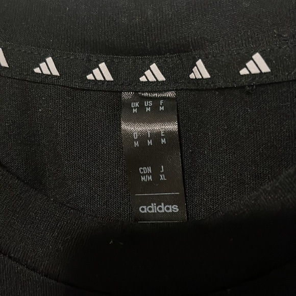 Adidas tshirt - Picture 2 of 4